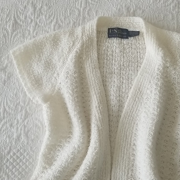 Vintage S Off-White Shrug Sweater 🌹 - Picture 4 of 9